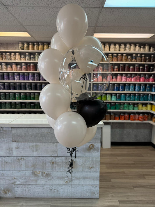 BOUQUET DE LATEX AVEC BOUCLE, BULLE CONFETTIS ET COEUR