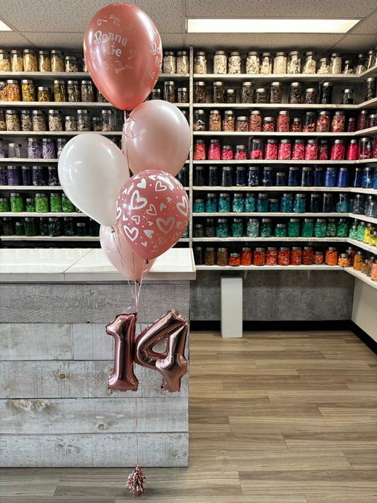 BOUQUET DE 5 BALLONS ET PETITS CHIFFRES