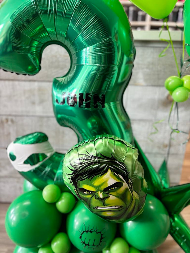 MONTAGE DE BALLONS HULK