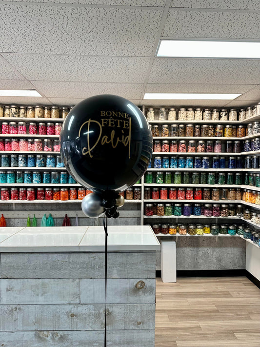 BALLON 36 POUCES PERSONNALISÉ AVEC PETITS BALLONS