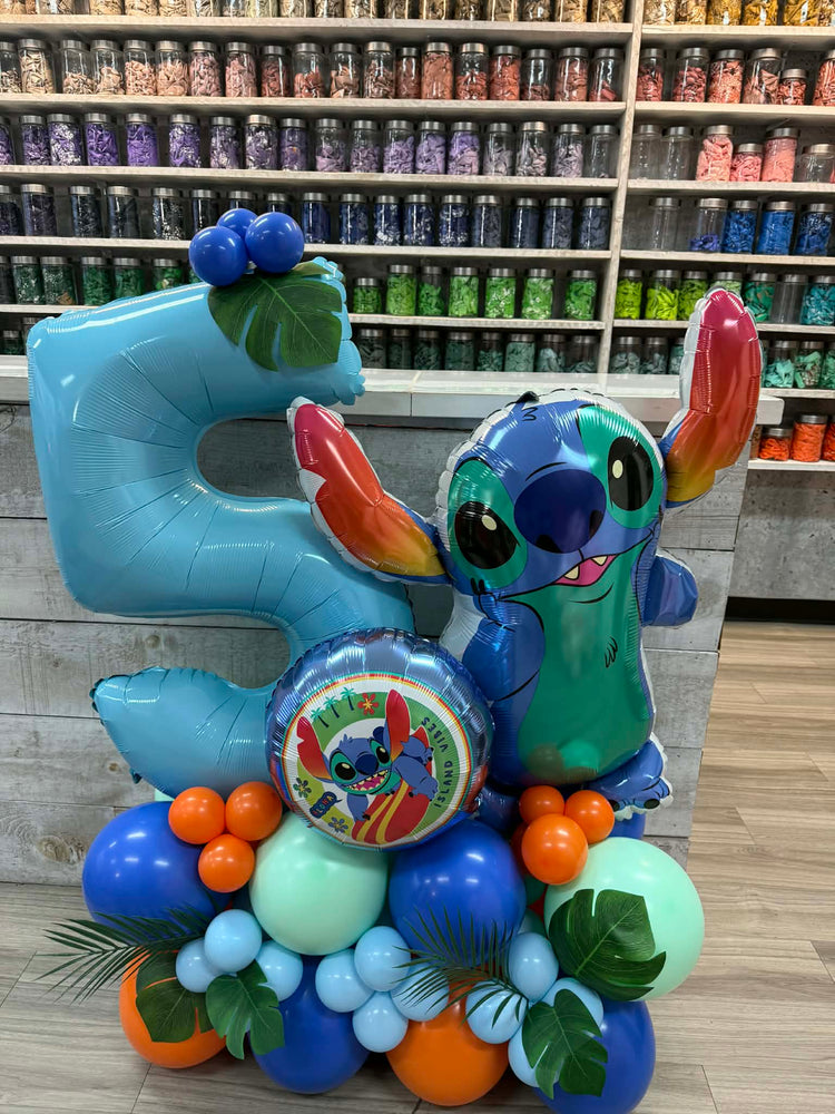 MONTAGE DE BALLONS JUMBO STITCH